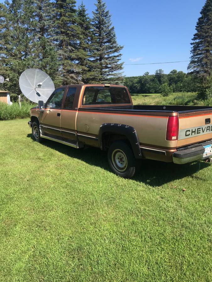 Chevrolet-silverado-2500-1989-brown-1