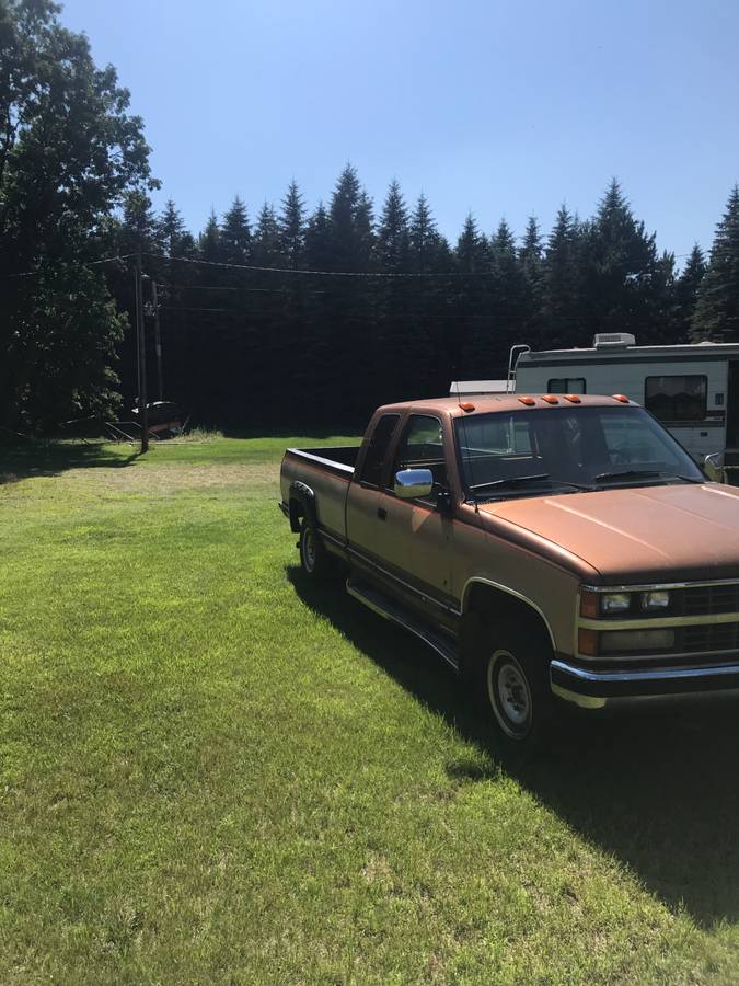Chevrolet-silverado-2500-1989-brown-2