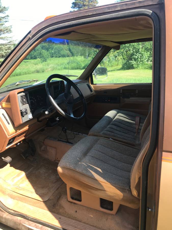 Chevrolet-silverado-2500-1989-brown