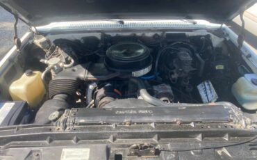 Chevrolet-silverado-2500-1990-white-1