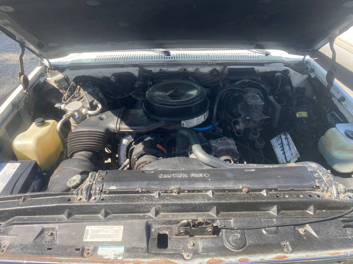 Chevrolet-silverado-2500-1990-white-1