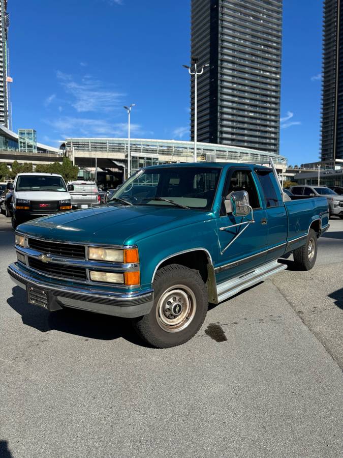 Chevrolet-silverado-2500-1995-green-1