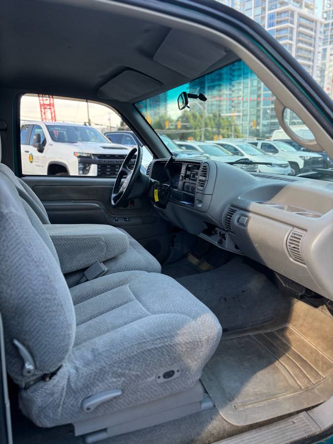 Chevrolet-silverado-2500-1995-green-11