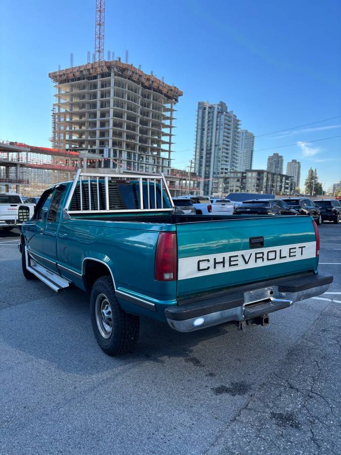 Chevrolet-silverado-2500-1995-green-6