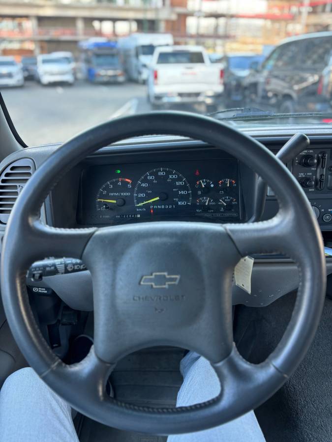 Chevrolet-silverado-2500-1995-green-7