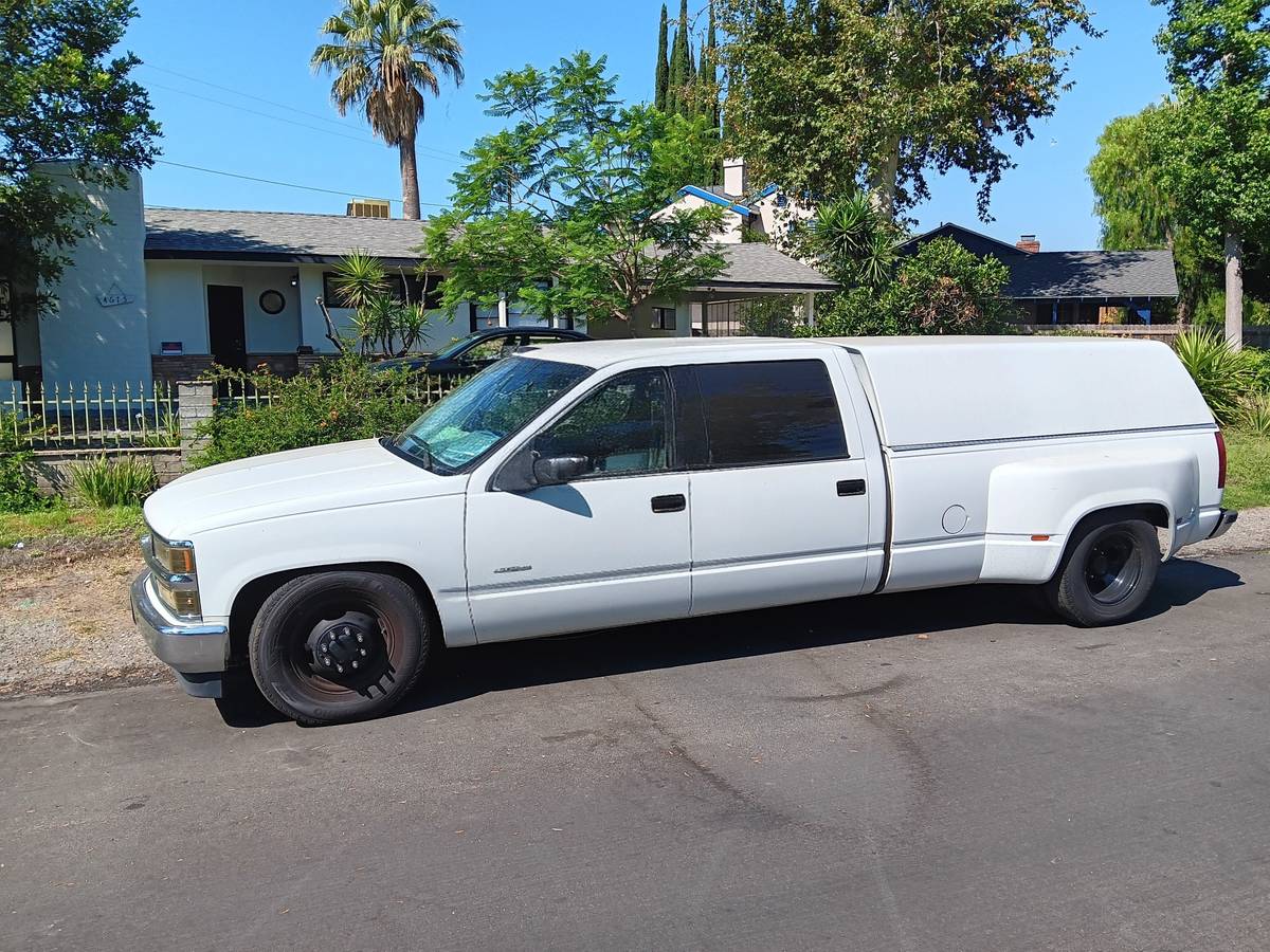Chevrolet-silverado-3500-1994-white-3