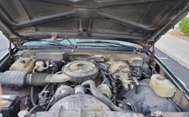 Chevrolet-silverado-c2500-1988-black-1