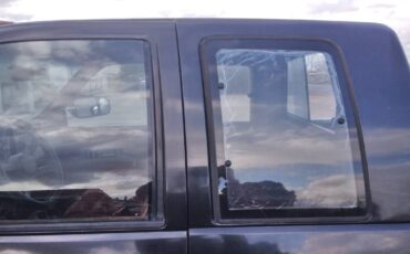 Chevrolet-silverado-k3500-4x4-1991-black-14