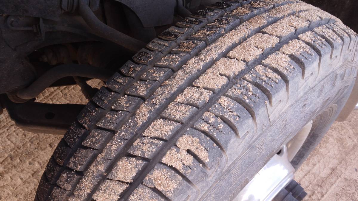 Chevrolet-silverado-k3500-4x4-1991-black-19