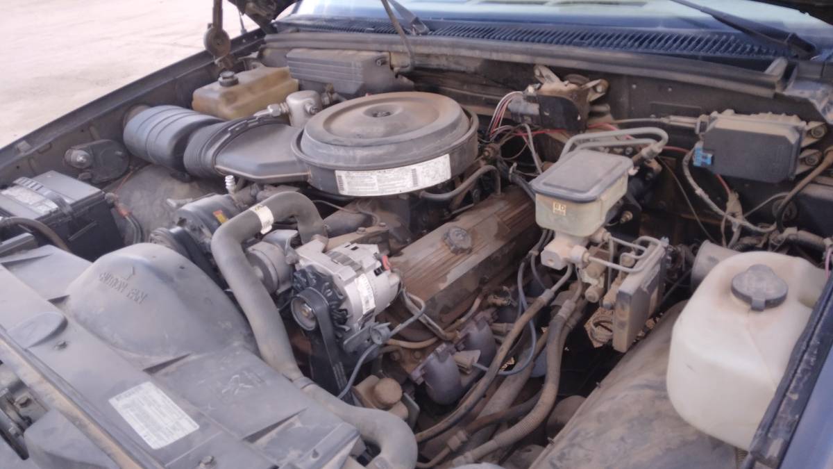 Chevrolet-silverado-k3500-4x4-1991-black-5