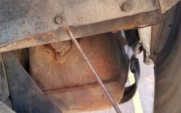 Chevrolet-silverado-short-bed-k10-1984-11