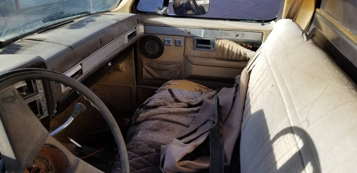 Chevrolet-silverado-short-bed-k10-1984-15
