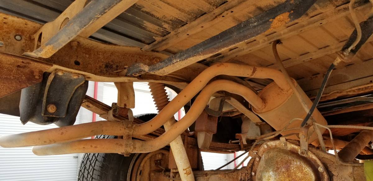 Chevrolet-silverado-short-bed-k10-1984-21