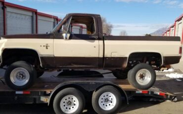 Chevrolet-silverado-short-bed-k10-1984-4