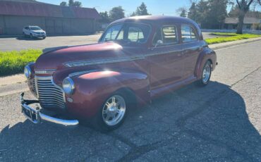 Chevrolet-special-deluxe-1941-46