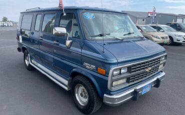Chevrolet-sport-van-1992-blue-20