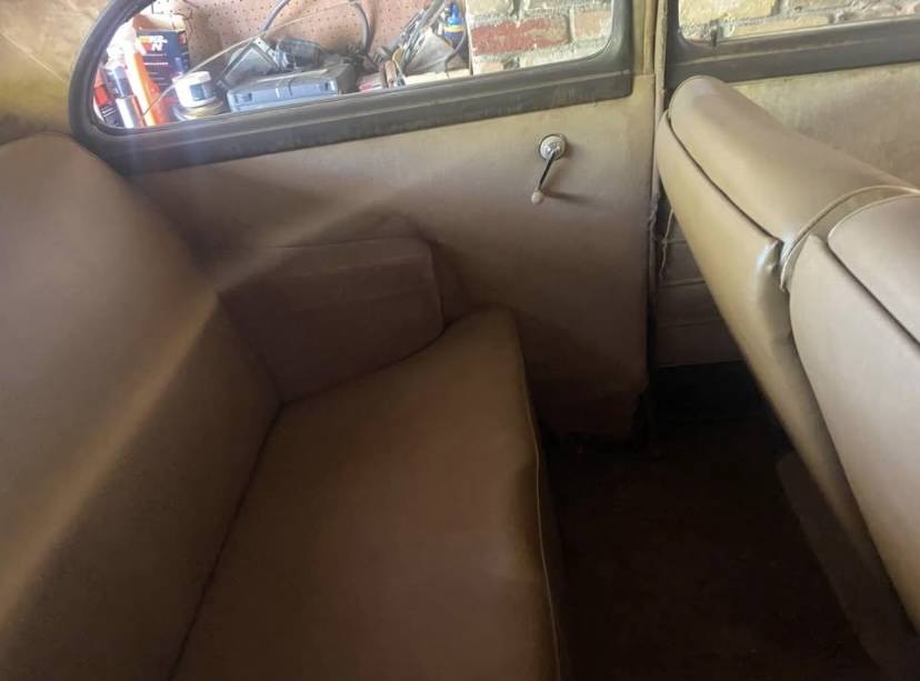 Chevrolet-style-master-1946-3