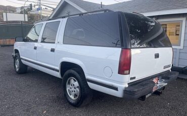 Chevrolet-suburban-12-ton-nominal-1995-white-24