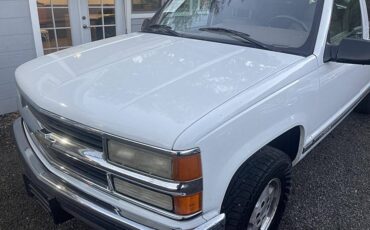 Chevrolet-suburban-12-ton-nominal-1995-white-30