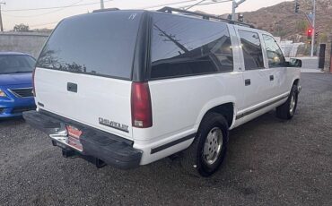 Chevrolet-suburban-12-ton-nominal-1995-white-52