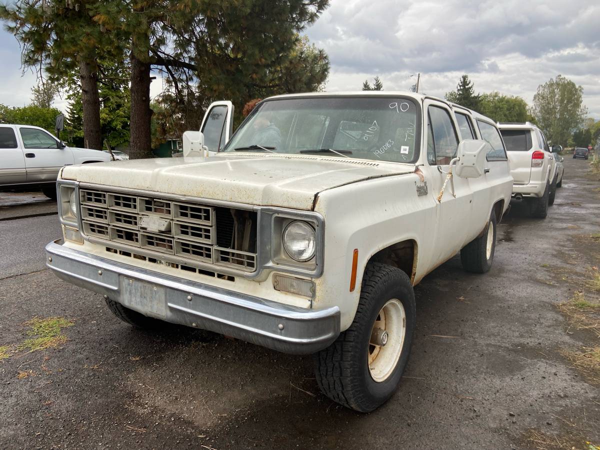 Chevrolet-suburban-1500-1978-white