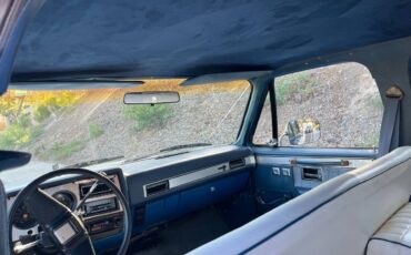Chevrolet-suburban-1500-1988-blue-1