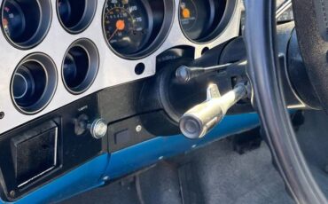 Chevrolet-suburban-1500-1988-blue-10
