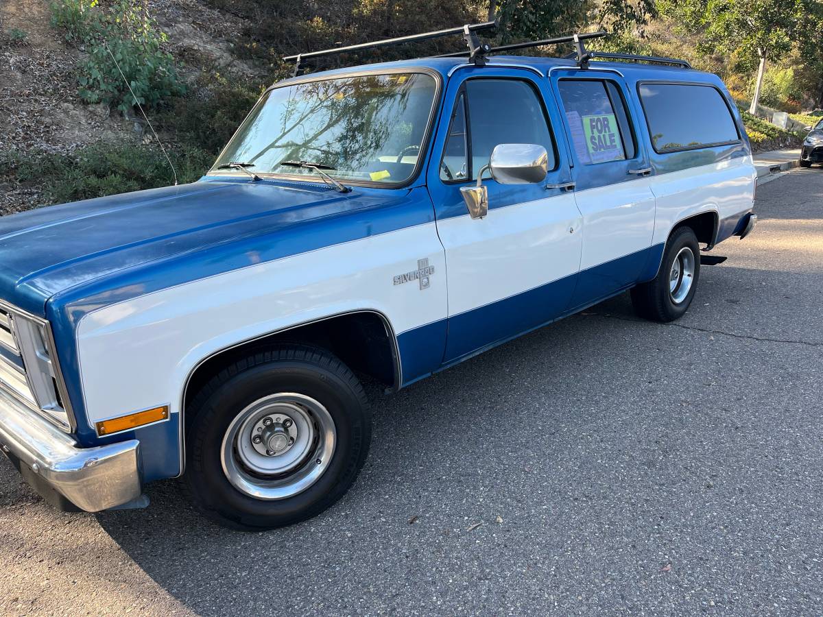 Chevrolet-suburban-1500-1988-blue-6