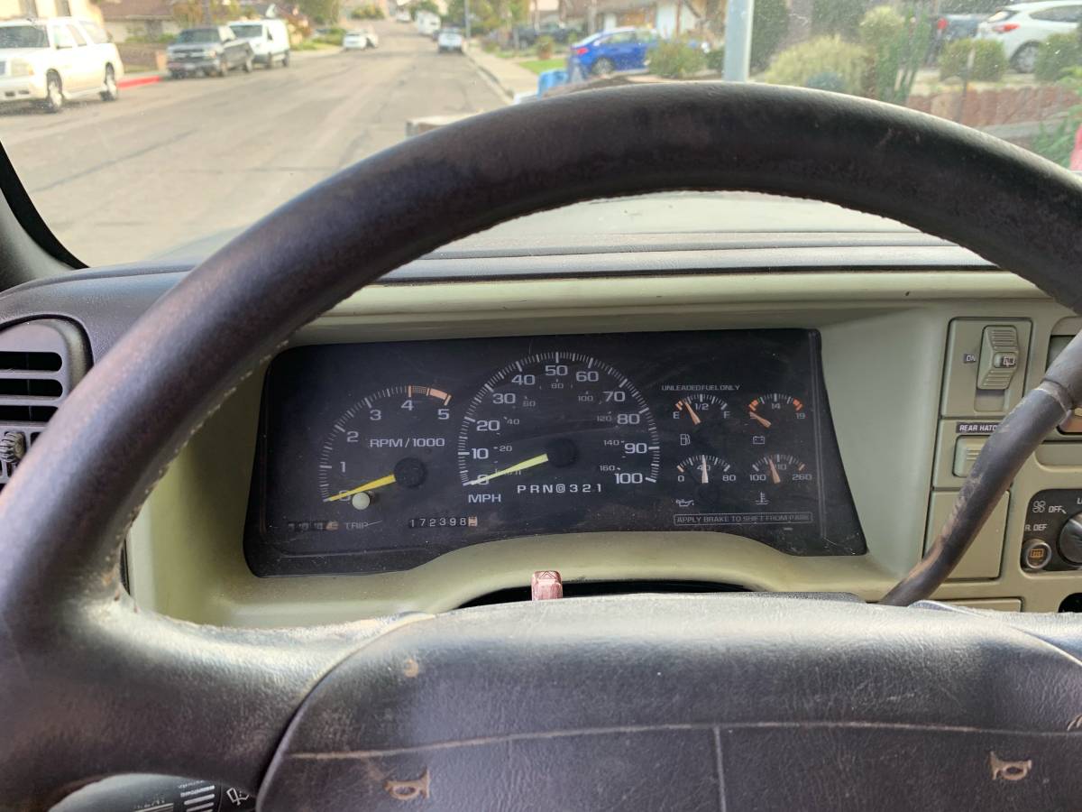 Chevrolet-suburban-1500k-1995-black-20