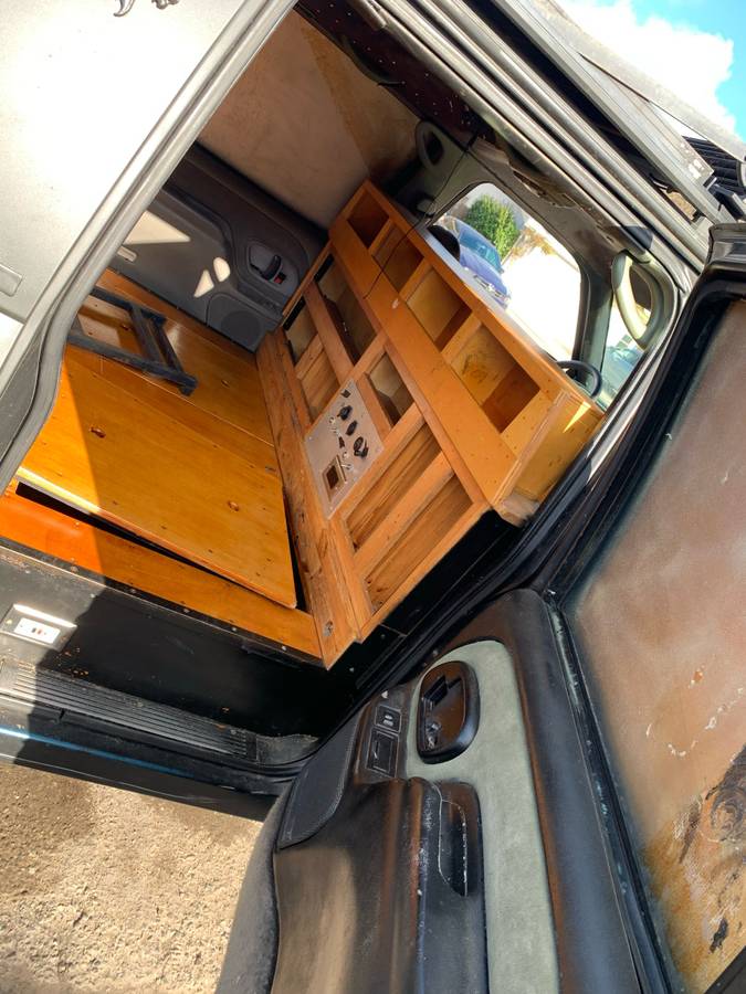 Chevrolet-suburban-1500k-1995-black-5
