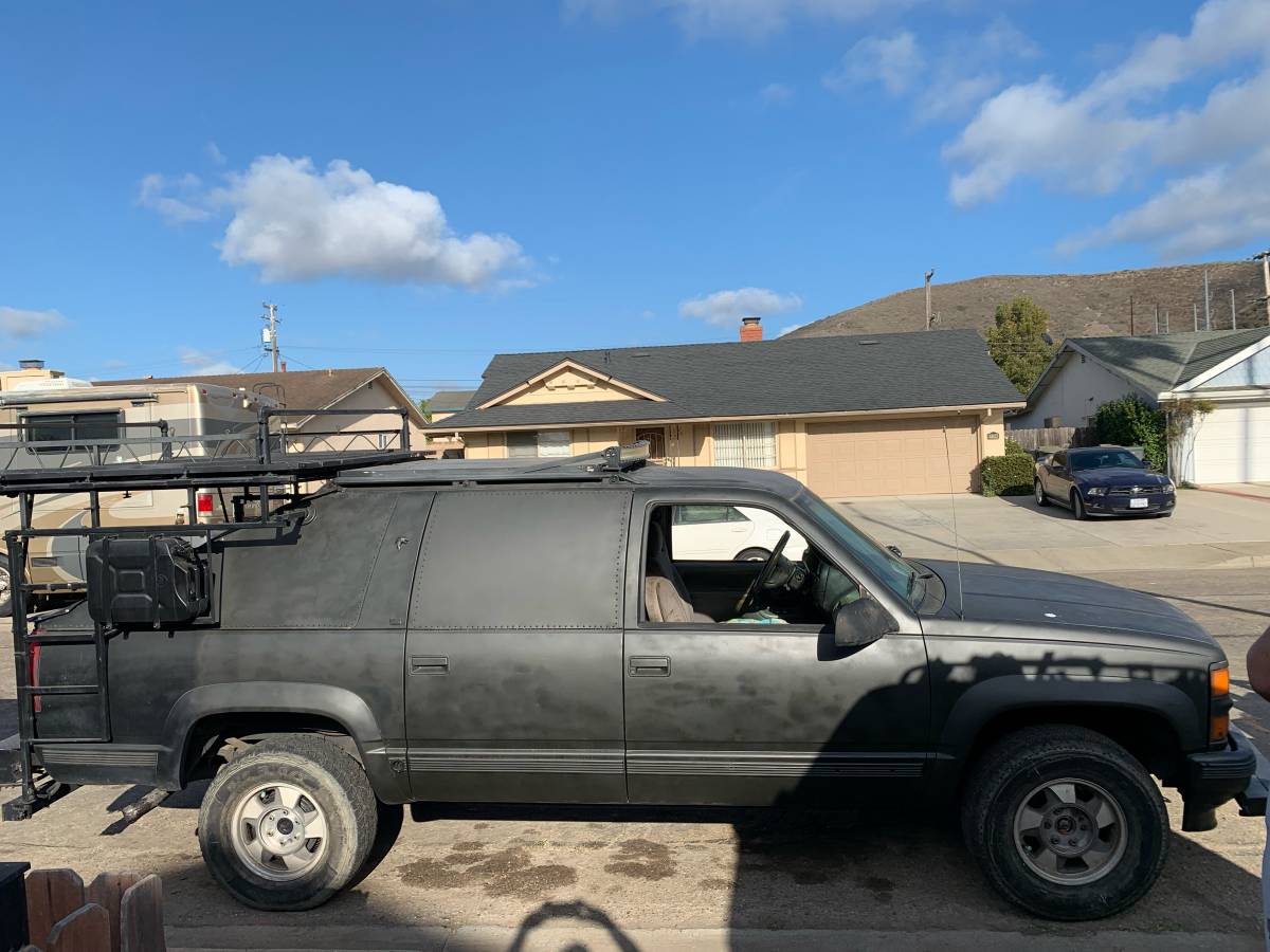 Chevrolet-suburban-1500k-1995-black-9