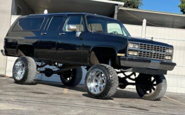 Chevrolet-suburban-1989-black-29
