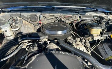 Chevrolet-suburban-1989-black-5