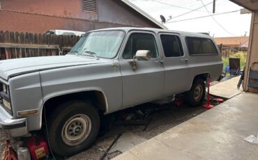 Chevrolet-suburban-1989-silver-11