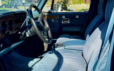 Chevrolet-suburban-2500-1990-13