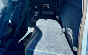 Chevrolet-suburban-2500-1990-15