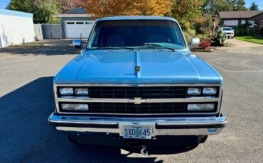 Chevrolet-suburban-2500-1990-7