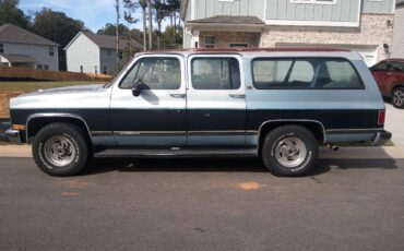 Chevrolet-suburban-2500-1991-blue-3