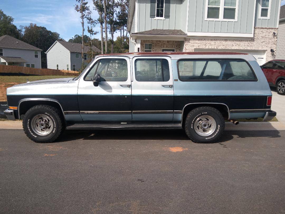 Chevrolet-suburban-2500-1991-blue-3