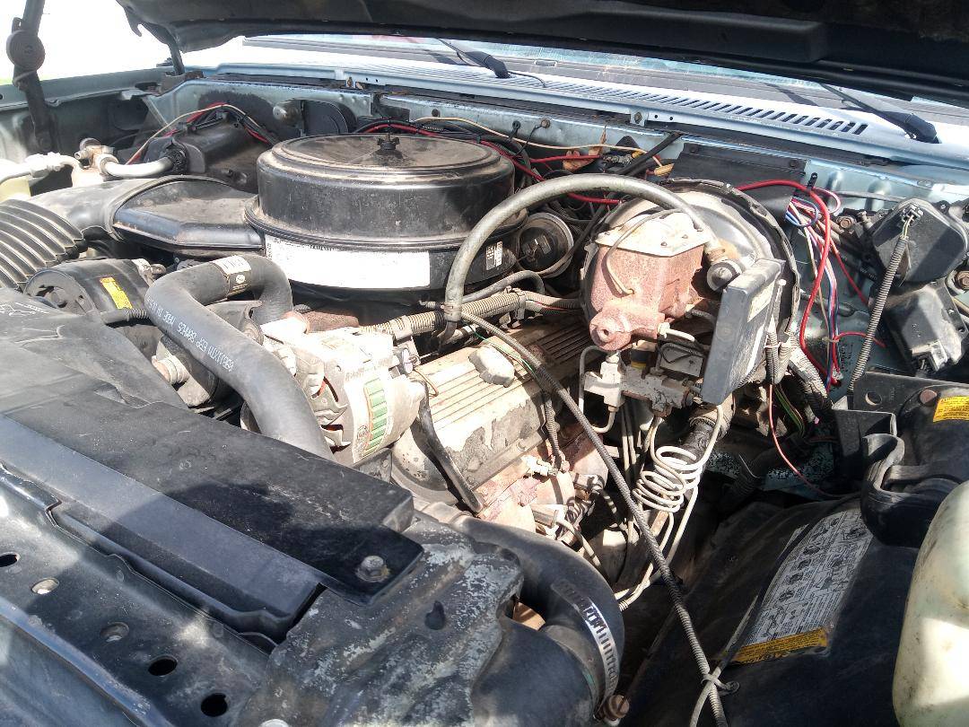 Chevrolet-suburban-2500-1991-blue-9
