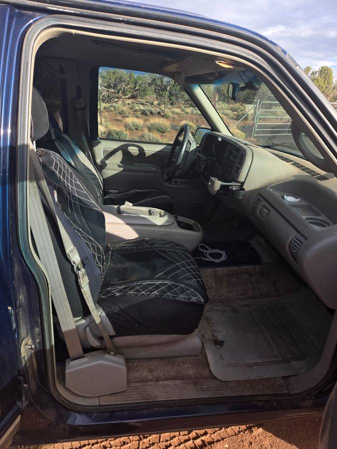 Chevrolet-suburban-2500-1996-blue-10