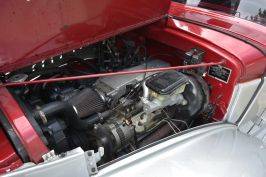 Chevrolet-suburban-wagon-1946-red-7
