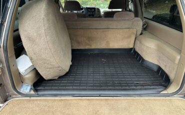 Chevrolet-tahoe-12-ton-nominal-1995-9