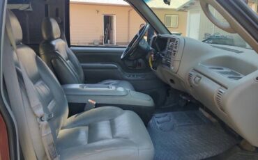 Chevrolet-tahoe-1996