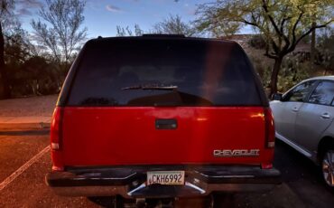 Chevrolet-tahoe-1996-red-2