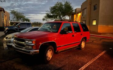 Chevrolet-tahoe-1996-red-3
