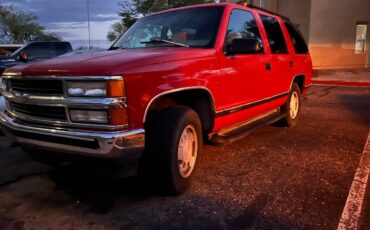 Chevrolet-tahoe-1996-red-7