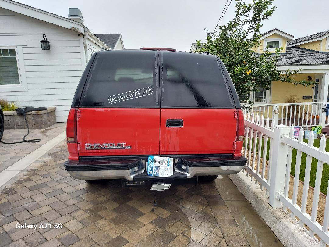 Chevrolet-tahoe-ls-4wd-1995-red-1