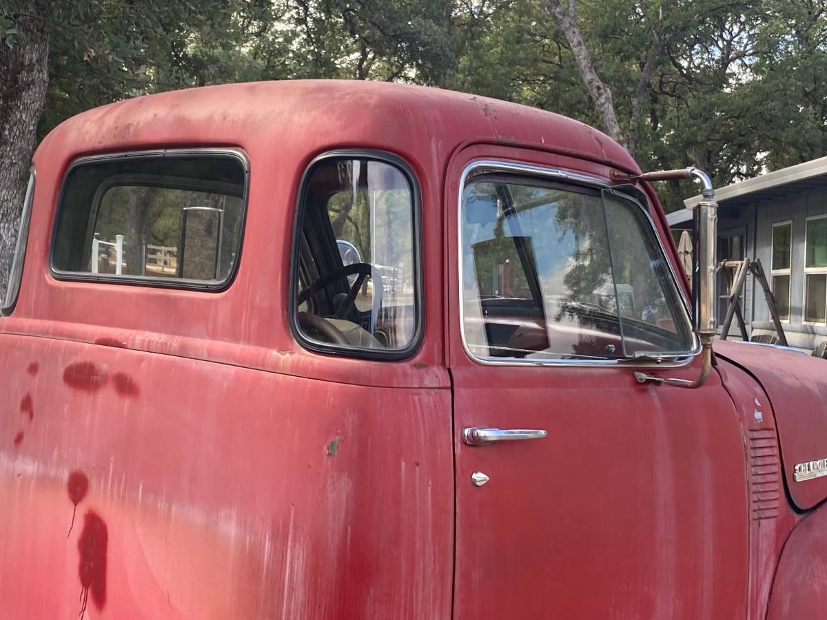 Chevrolet-thriftmaster-1948-red-15