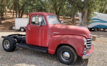 Chevrolet-thriftmaster-1948-red-17